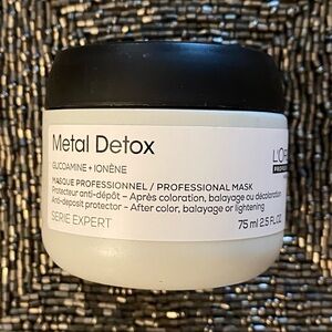 L’ORÉAL Professionel Metal Detox Professional Mask